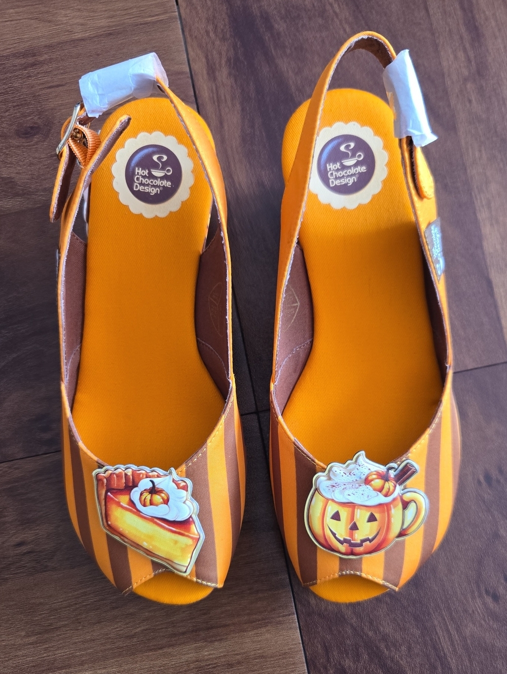 Hot Chocolate Design Orange Striped Fall Slingback Wedges Sz 38/8